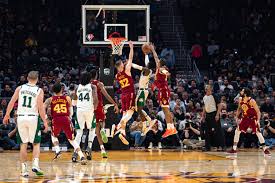 构筑广泛的 构筑广泛的